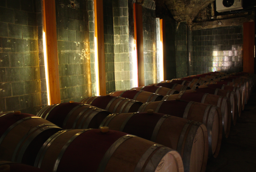 Von Betonfässern sieht man nur noch die Überreste