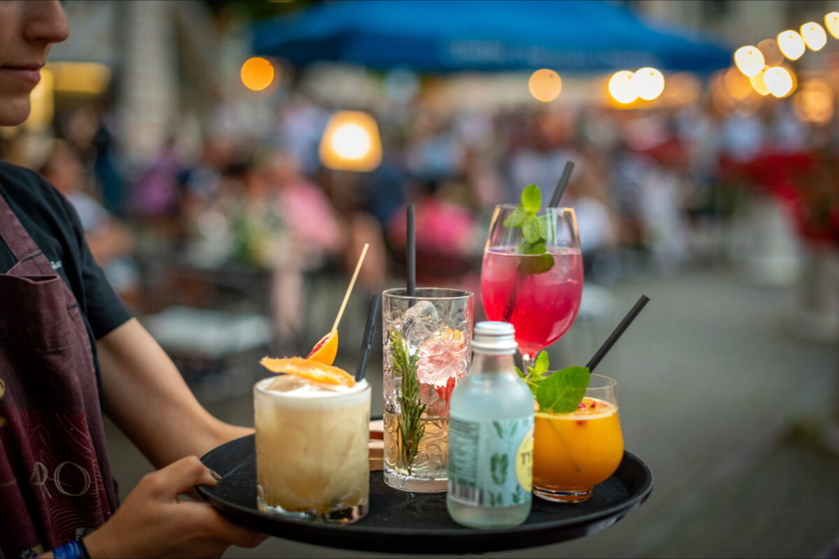 Arona Bistro